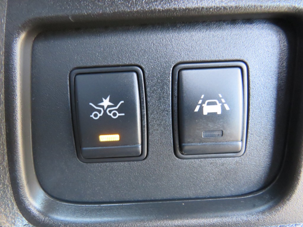 S8060117.jpg