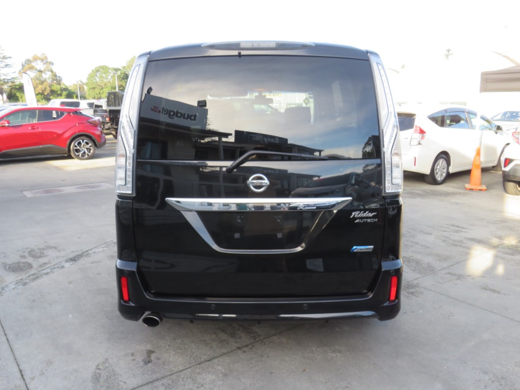 S806017.jpg