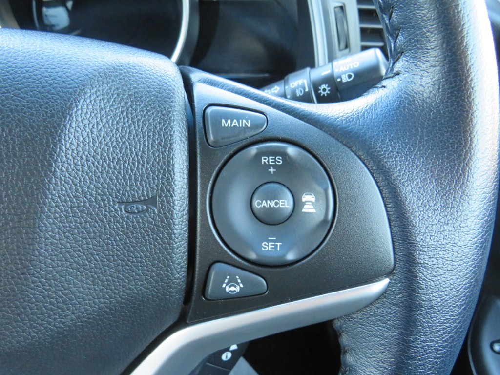 S8061415.jpg