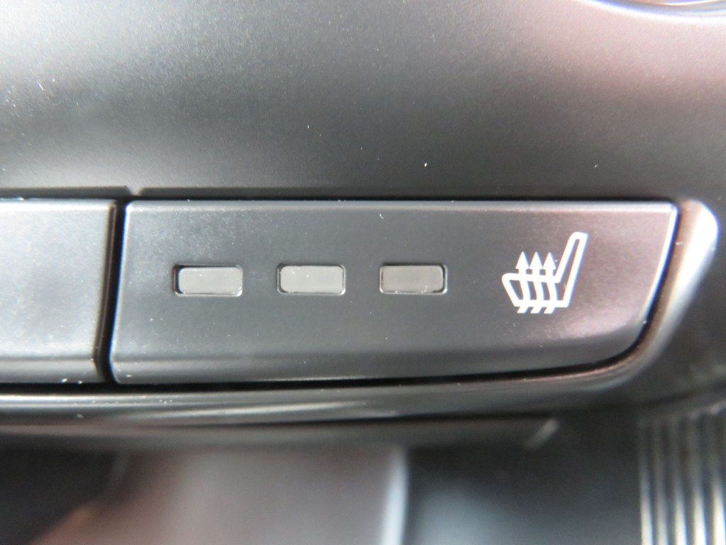 S8066015.jpg