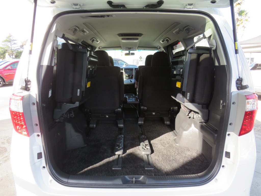 S8067010.jpg