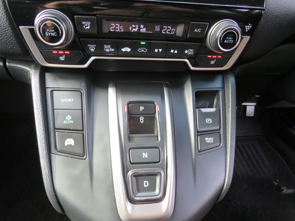 S8067419.jpg