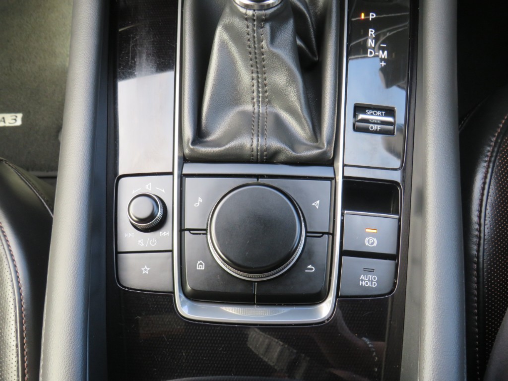S8068616.jpg