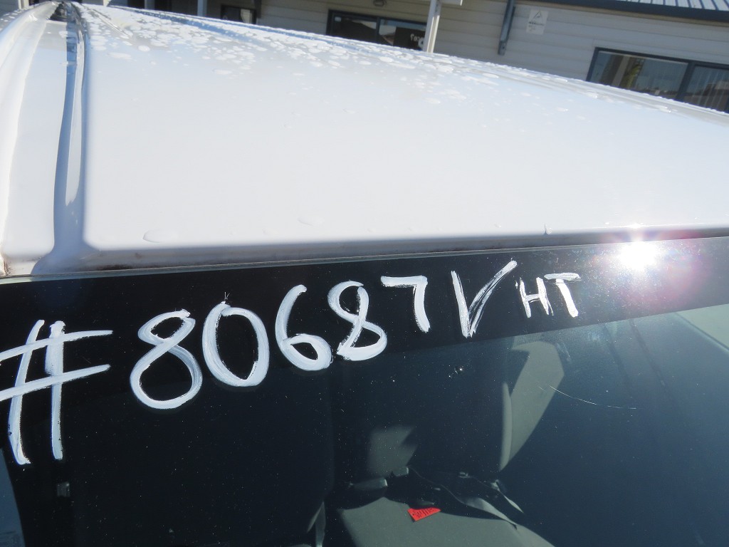 S8068721.jpg