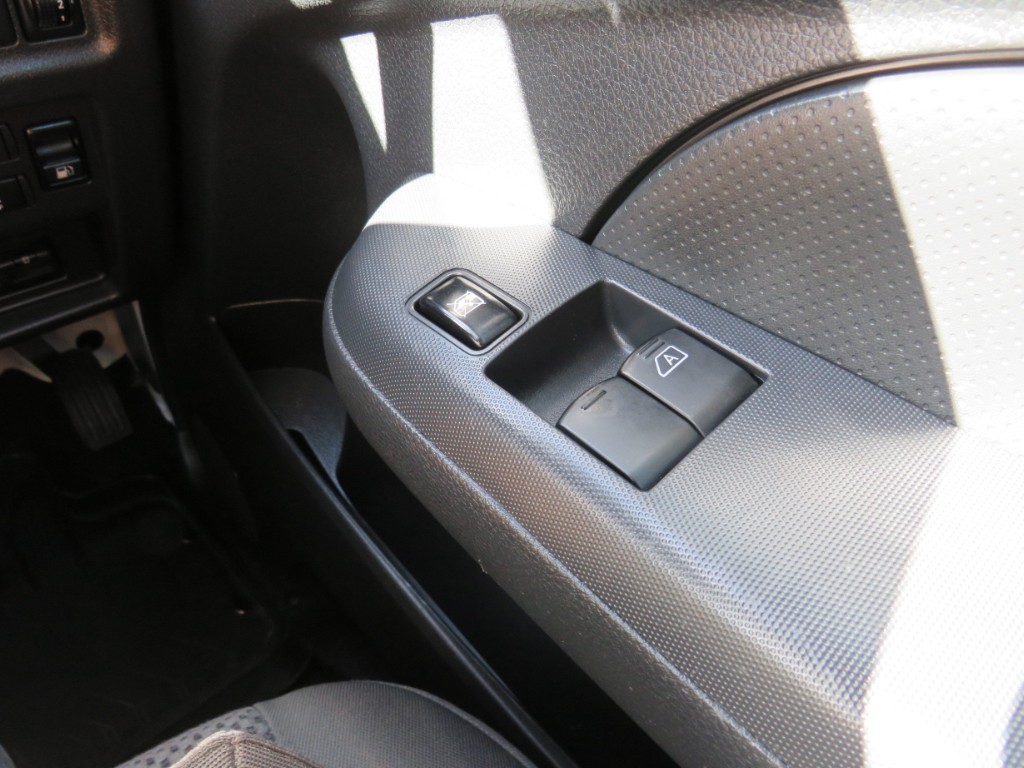 S8068818.jpg