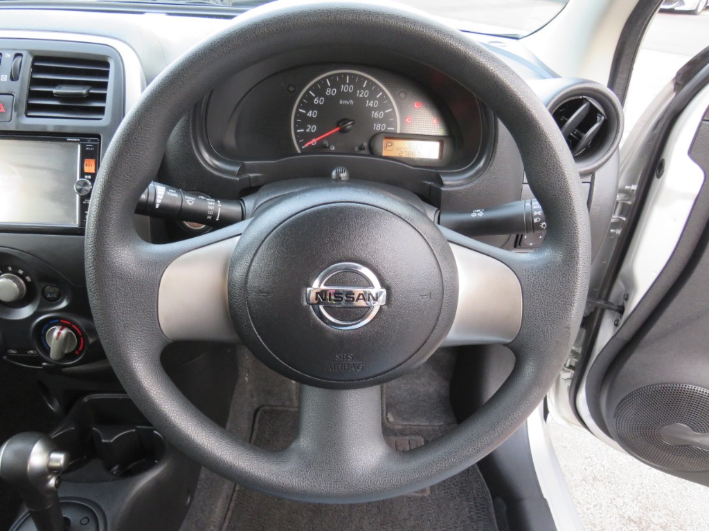 S8069014.jpg