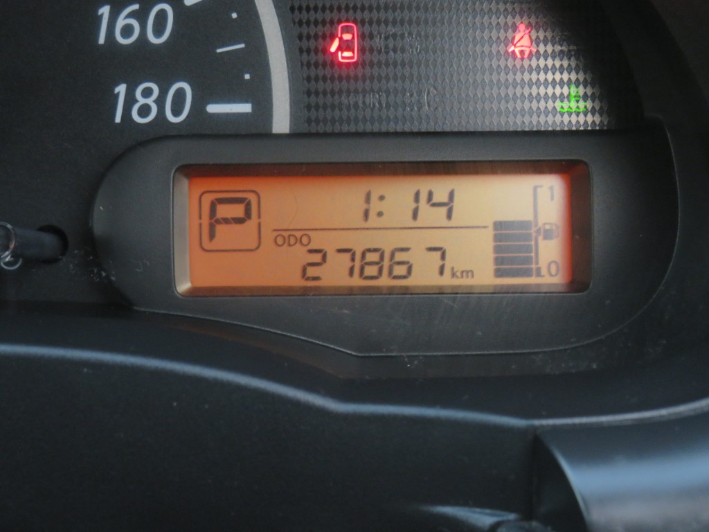 S8069016.jpg