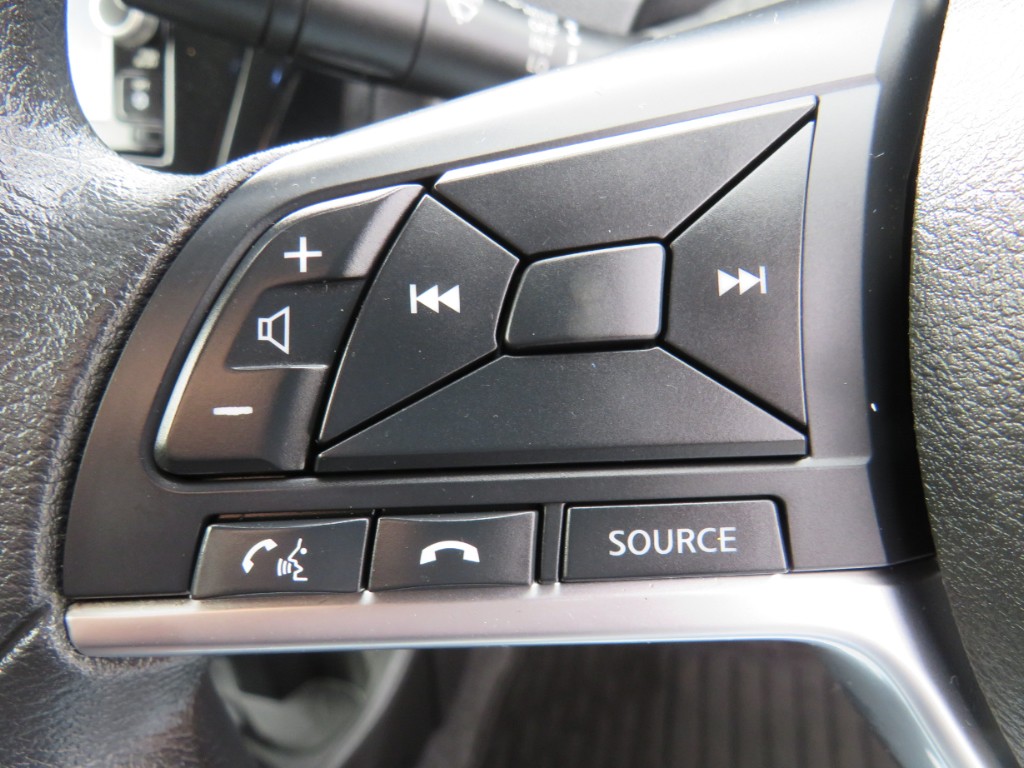 S8069116.jpg