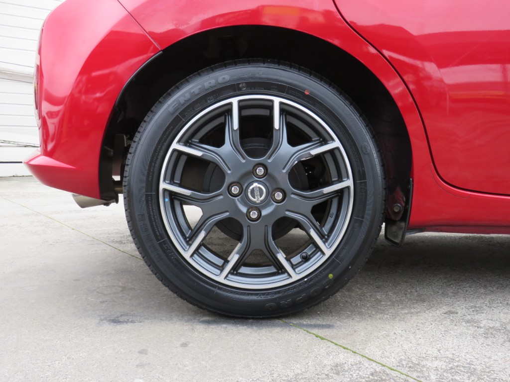 S806919.jpg