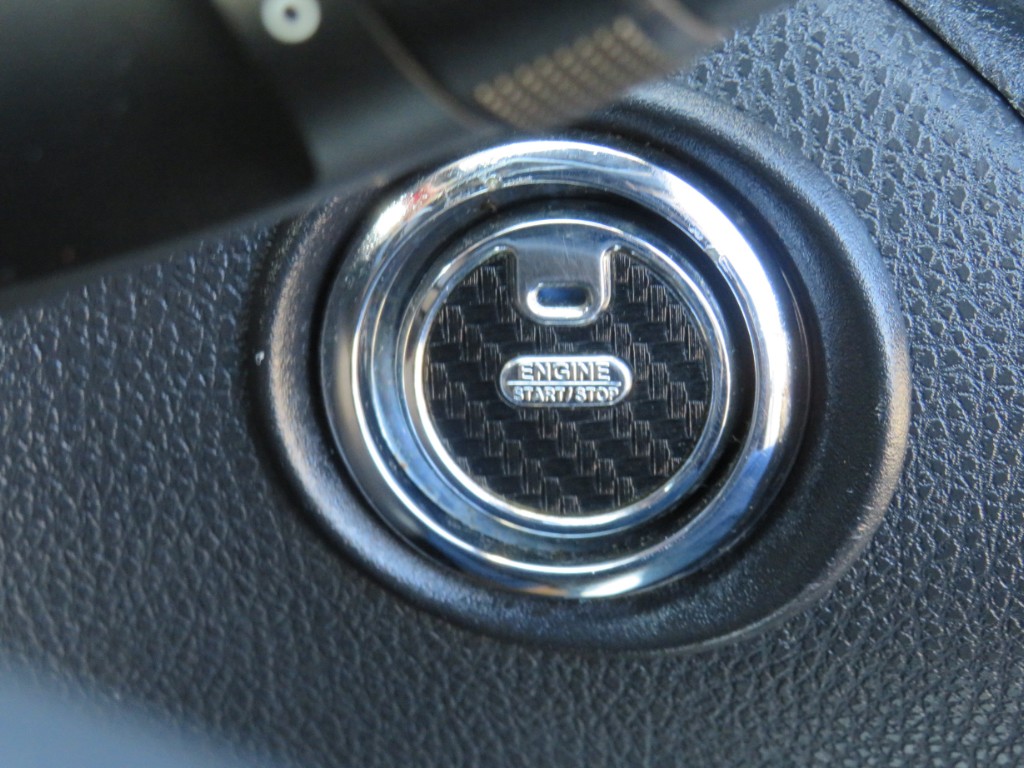 S8069718.jpg