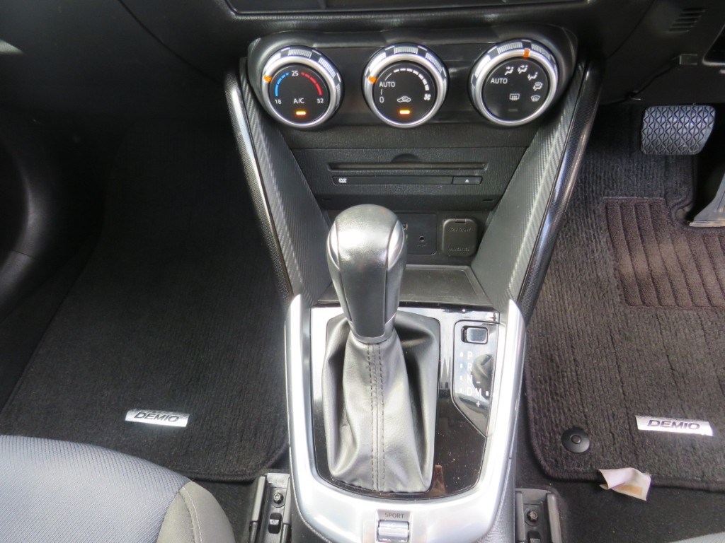 S8072419.jpg