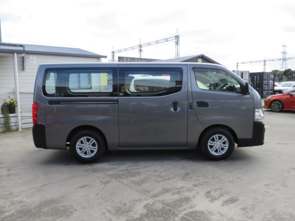 S8072510.jpg