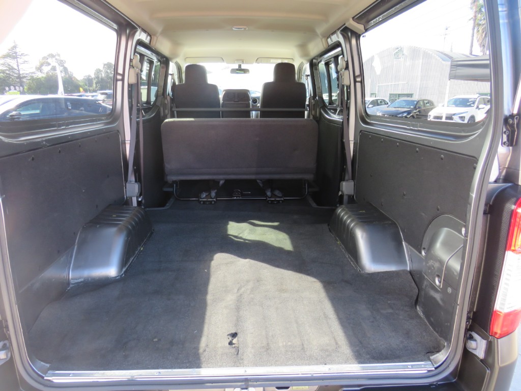 S807288.jpg