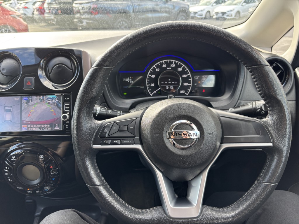 S8073717.jpg