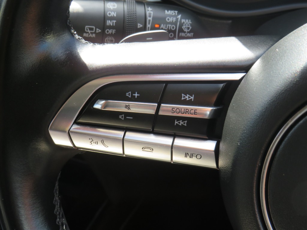S8081918.jpg