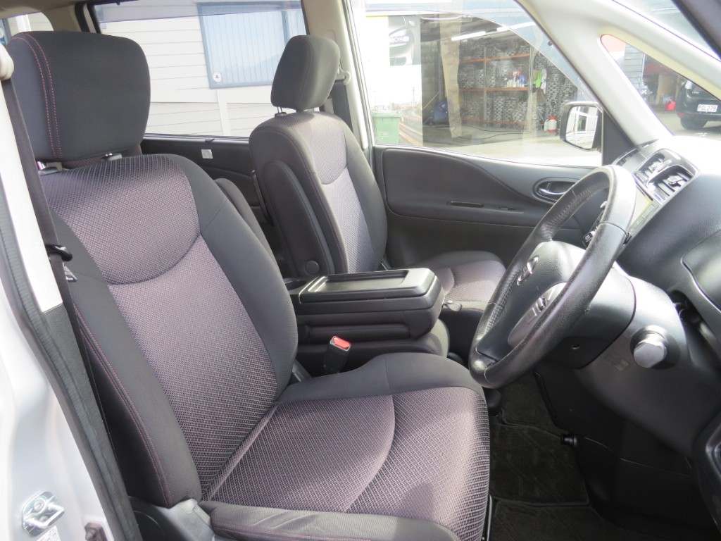 S8086217.jpg