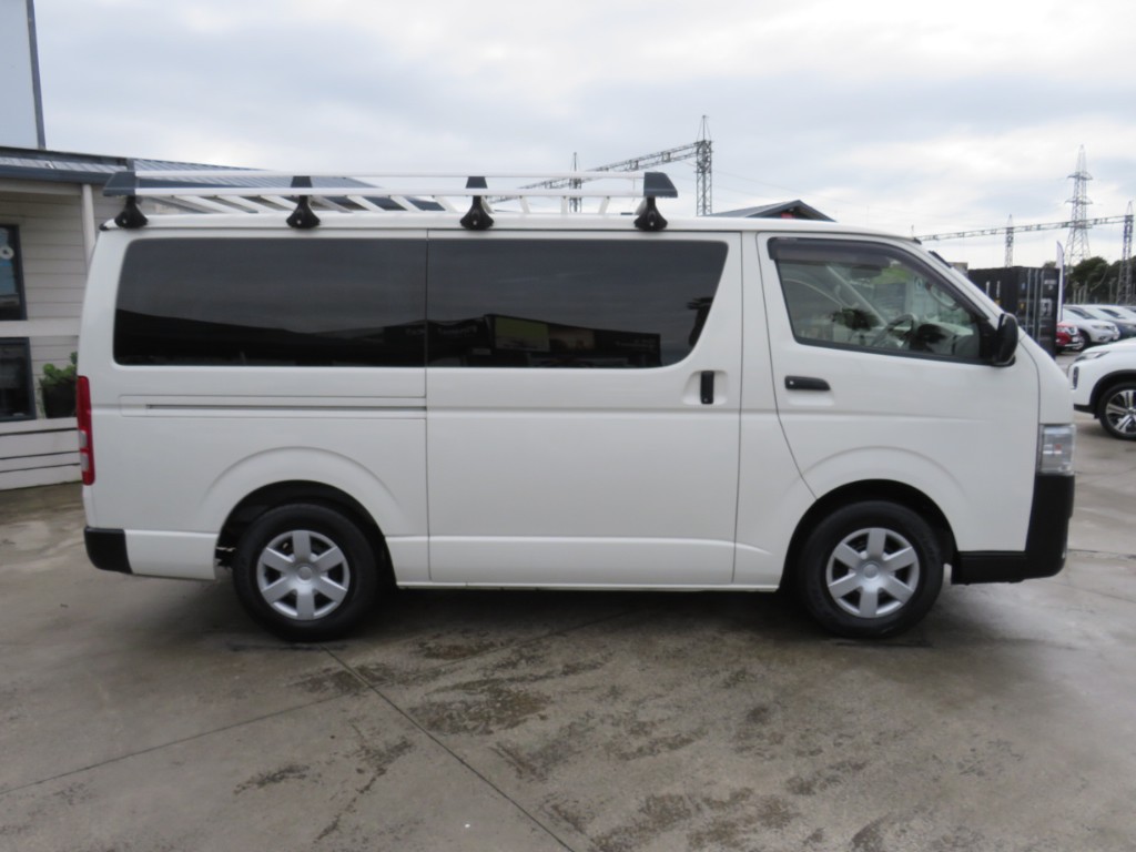 S808679.jpg