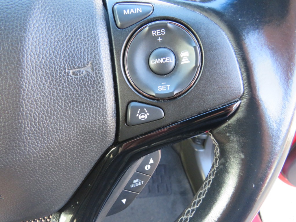 S8087116.jpg