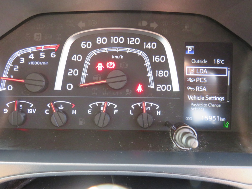 S8089220.jpg