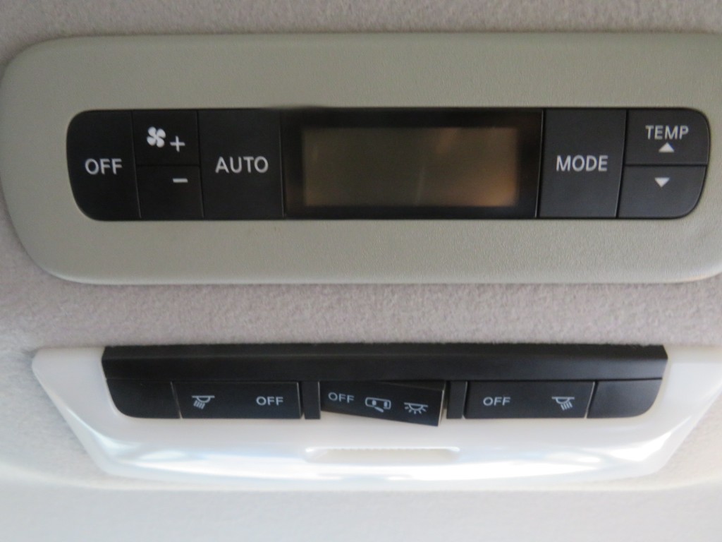 S8090417.jpg