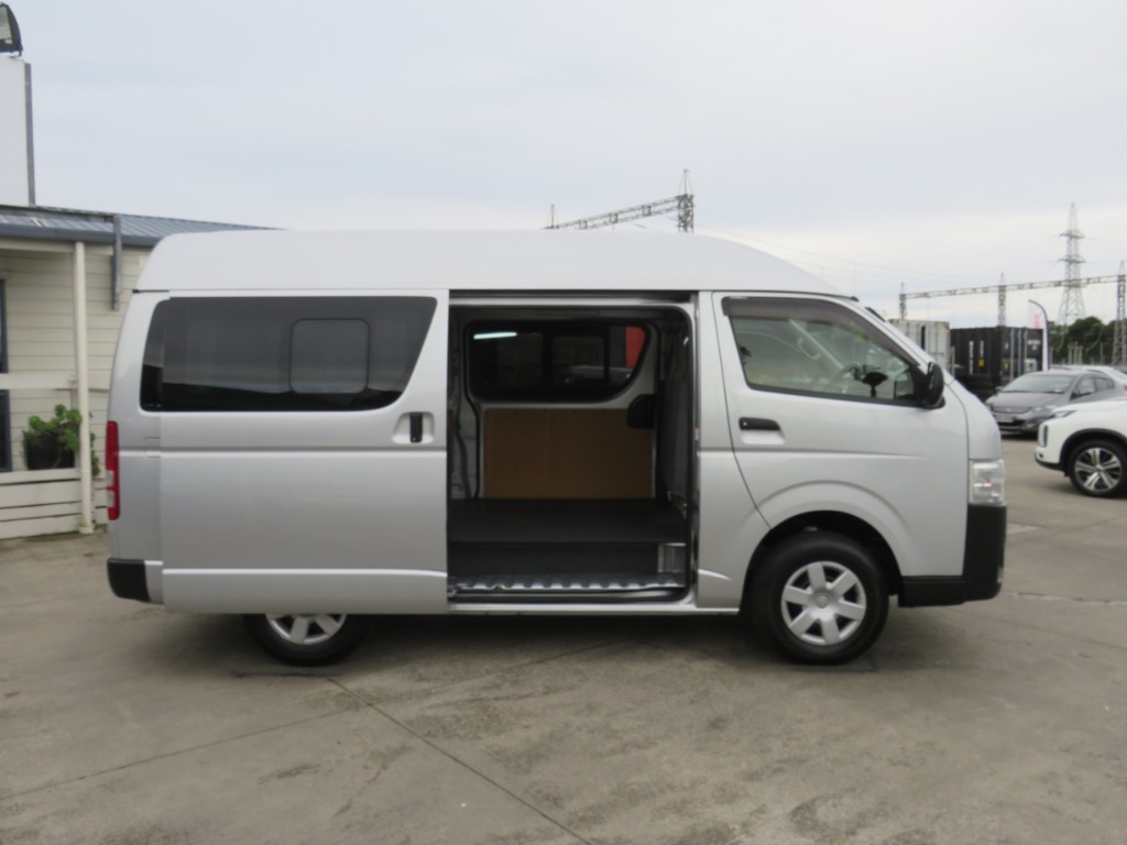 S8092011.jpg