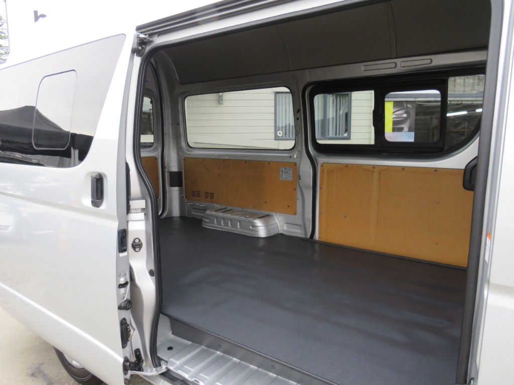 S8092014.jpg