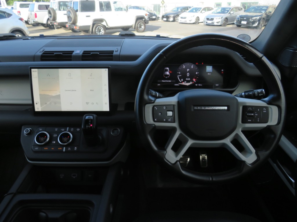 S8093013.jpg