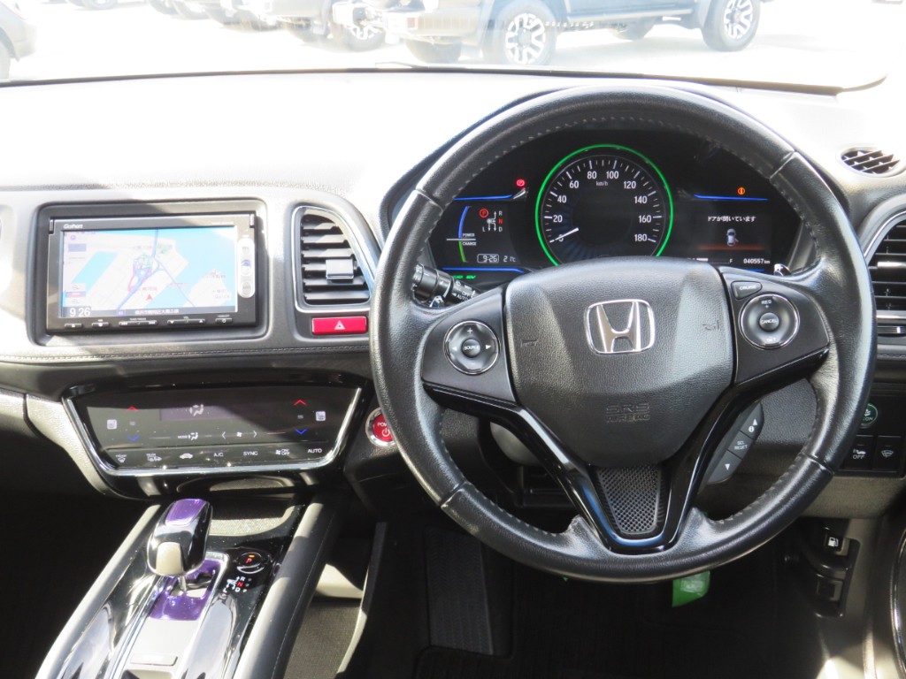 S8097313.jpg