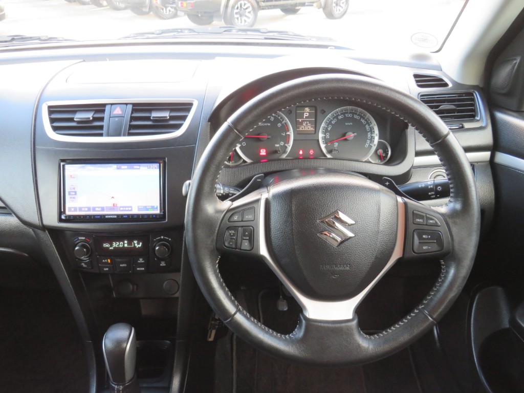 S8098912.jpg