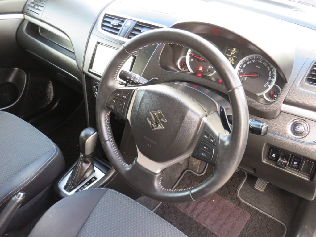 S8098914.jpg