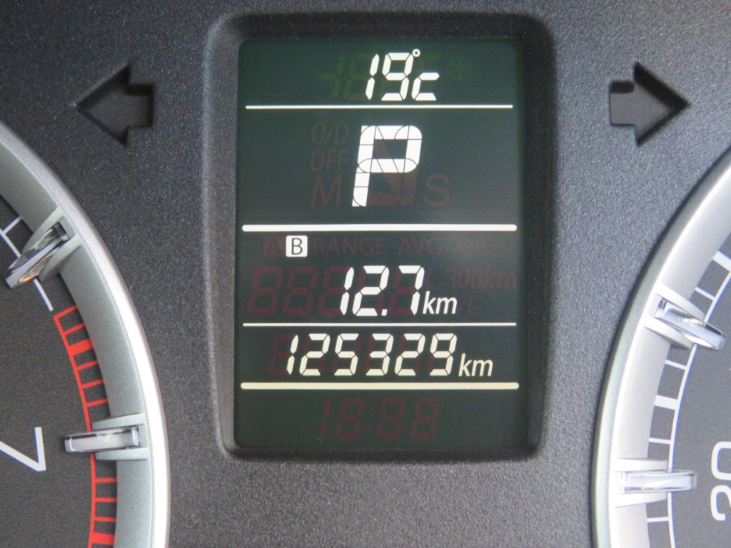 S8098918.jpg
