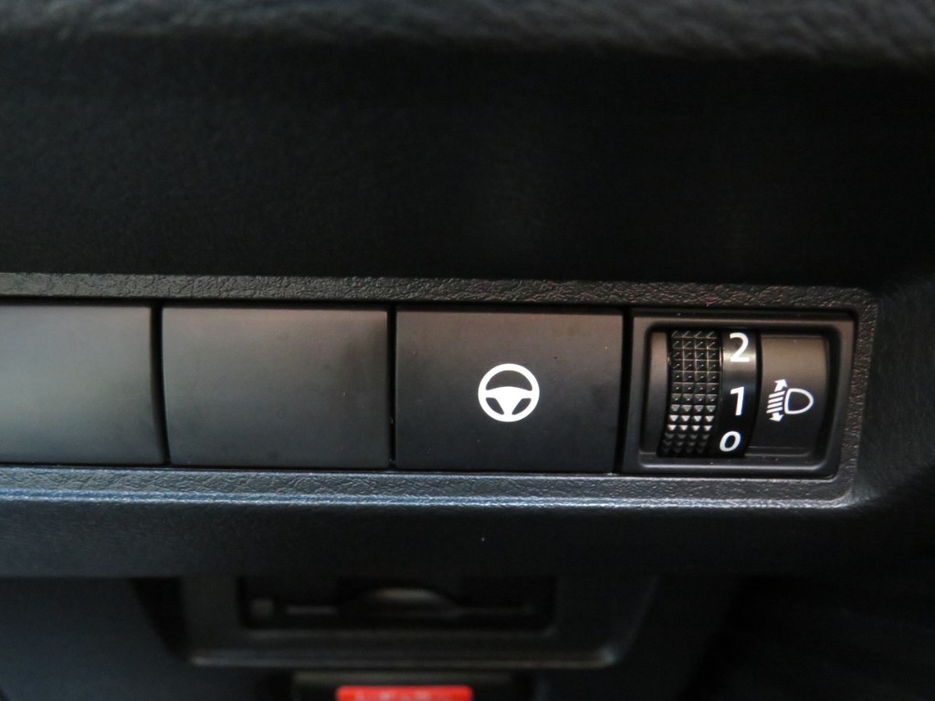 S8100314.jpg