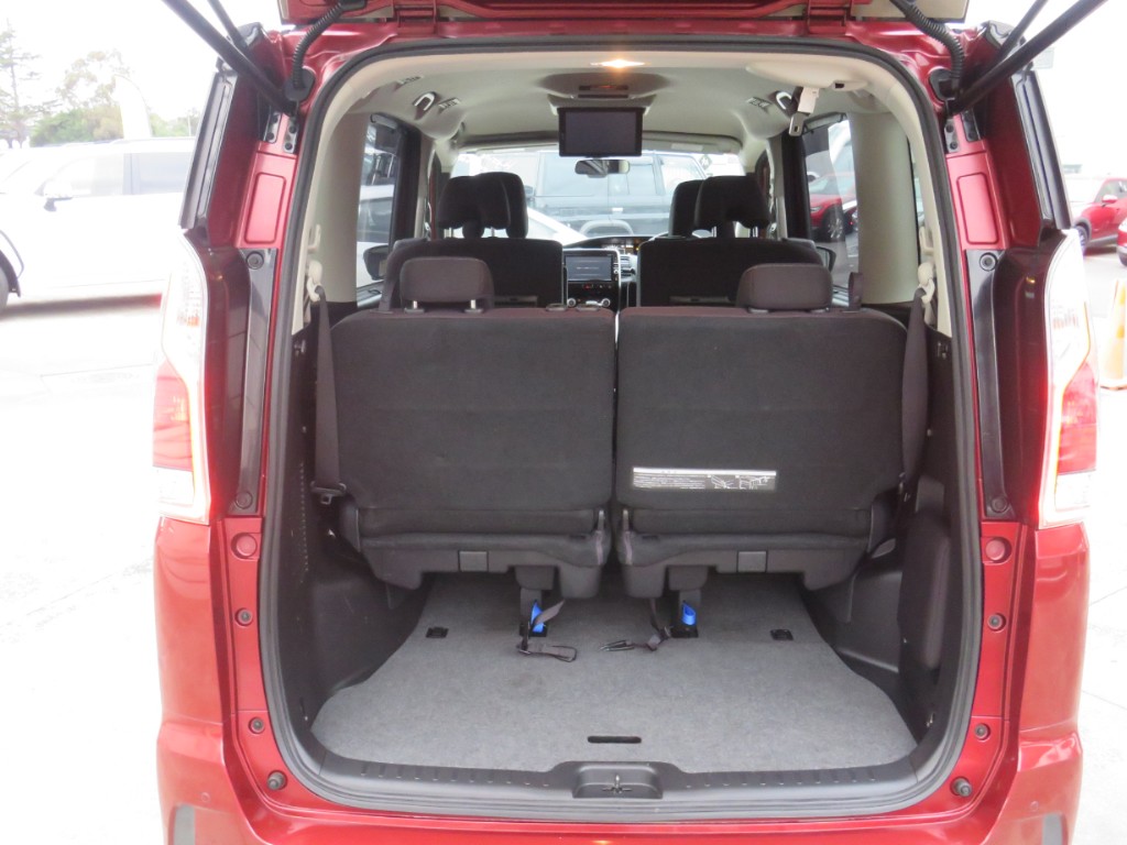 S8100511.jpg