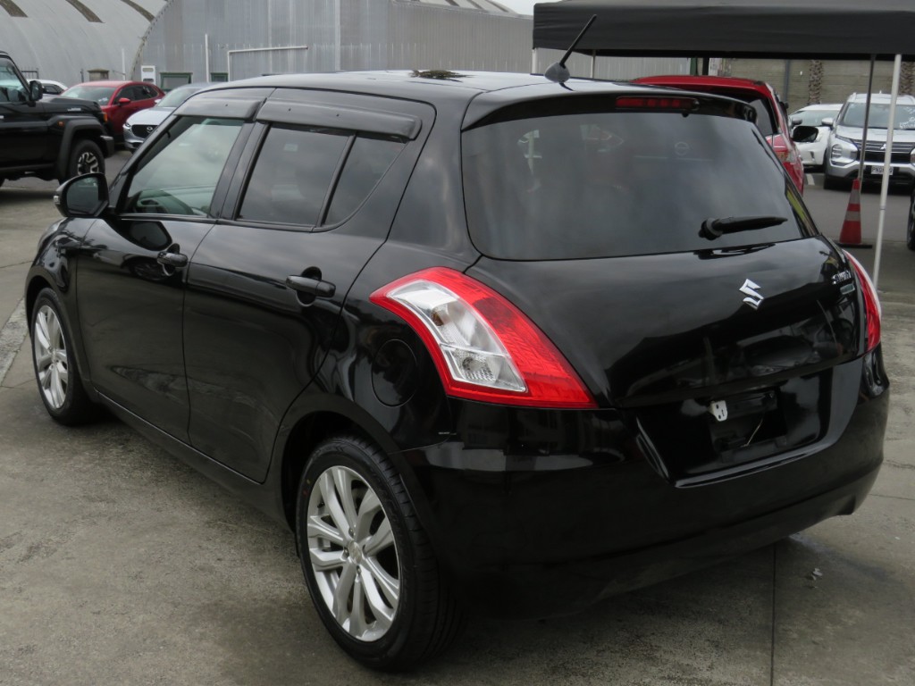 S810095.jpg