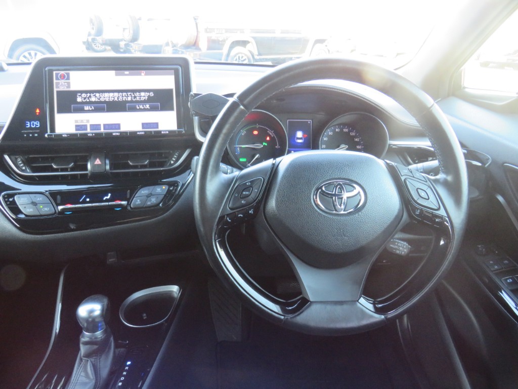 S8101412.jpg