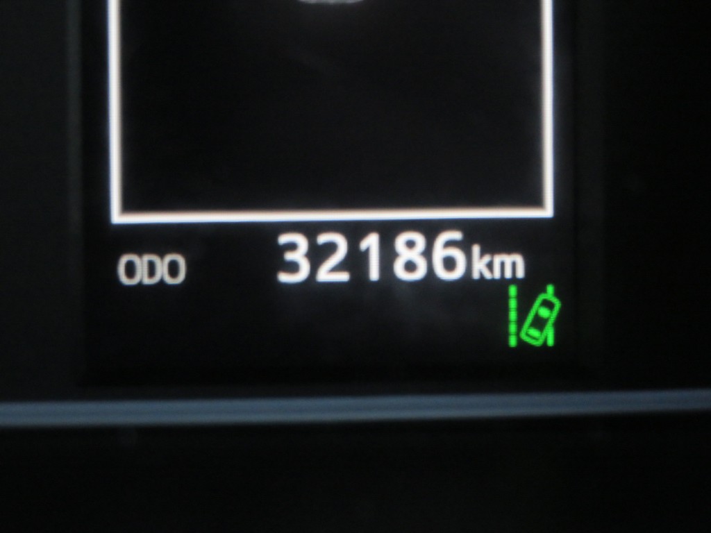 S8102017.jpg