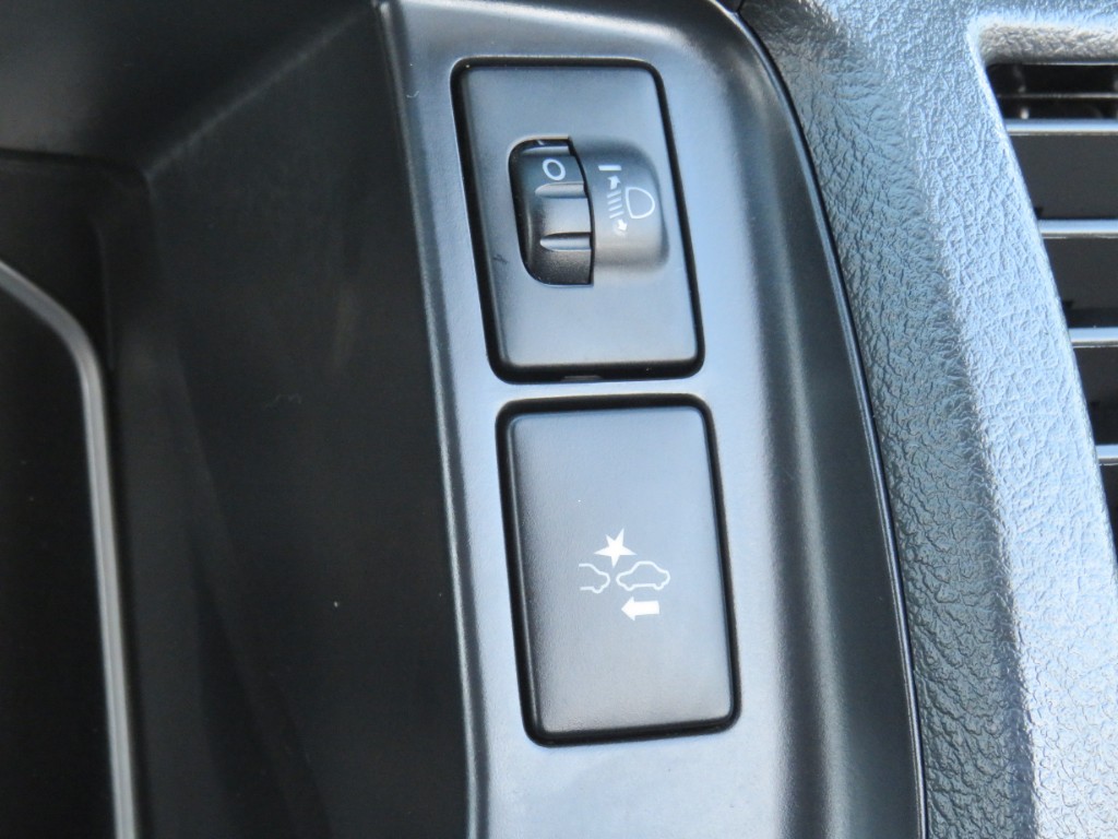 S8102018.jpg