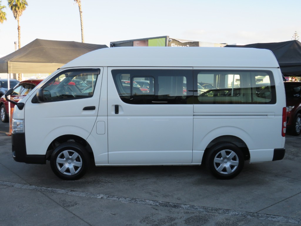 S810204.jpg