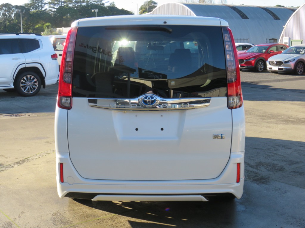 S810226.jpg