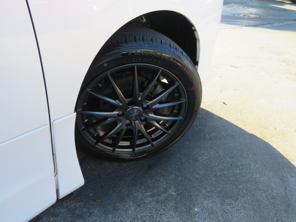 S810229.jpg