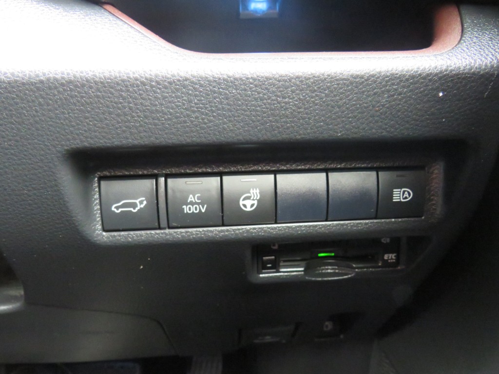 S8102413.jpg