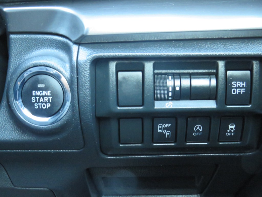 S8104318.jpg