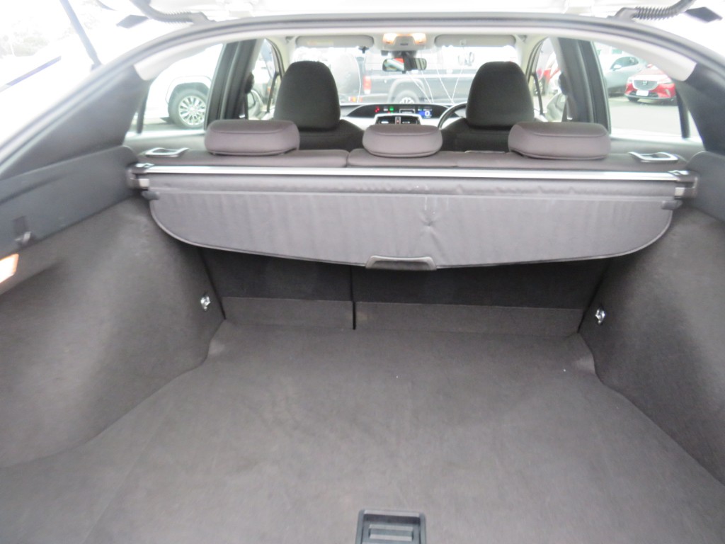 S8105110.jpg