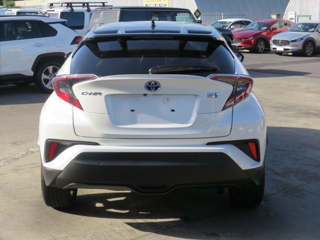 S810586.jpg