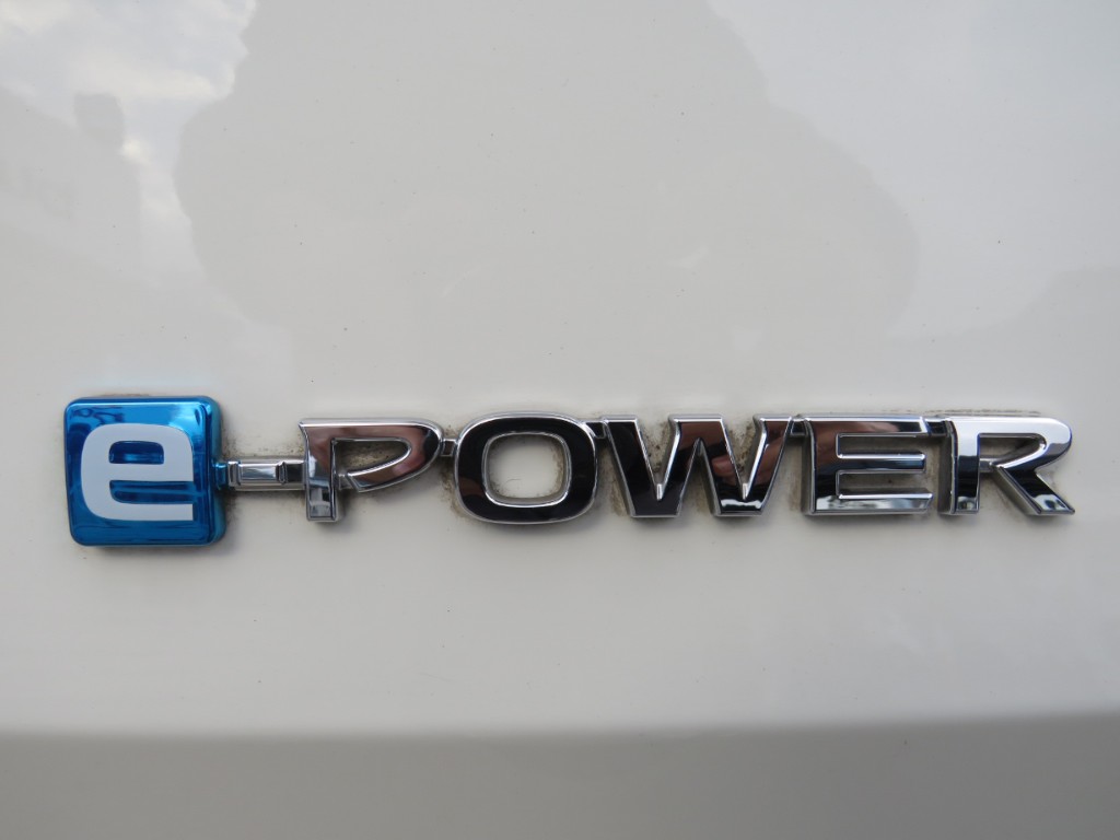S8106617.jpg