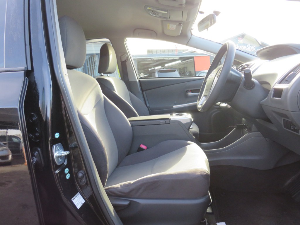 S8107612.jpg