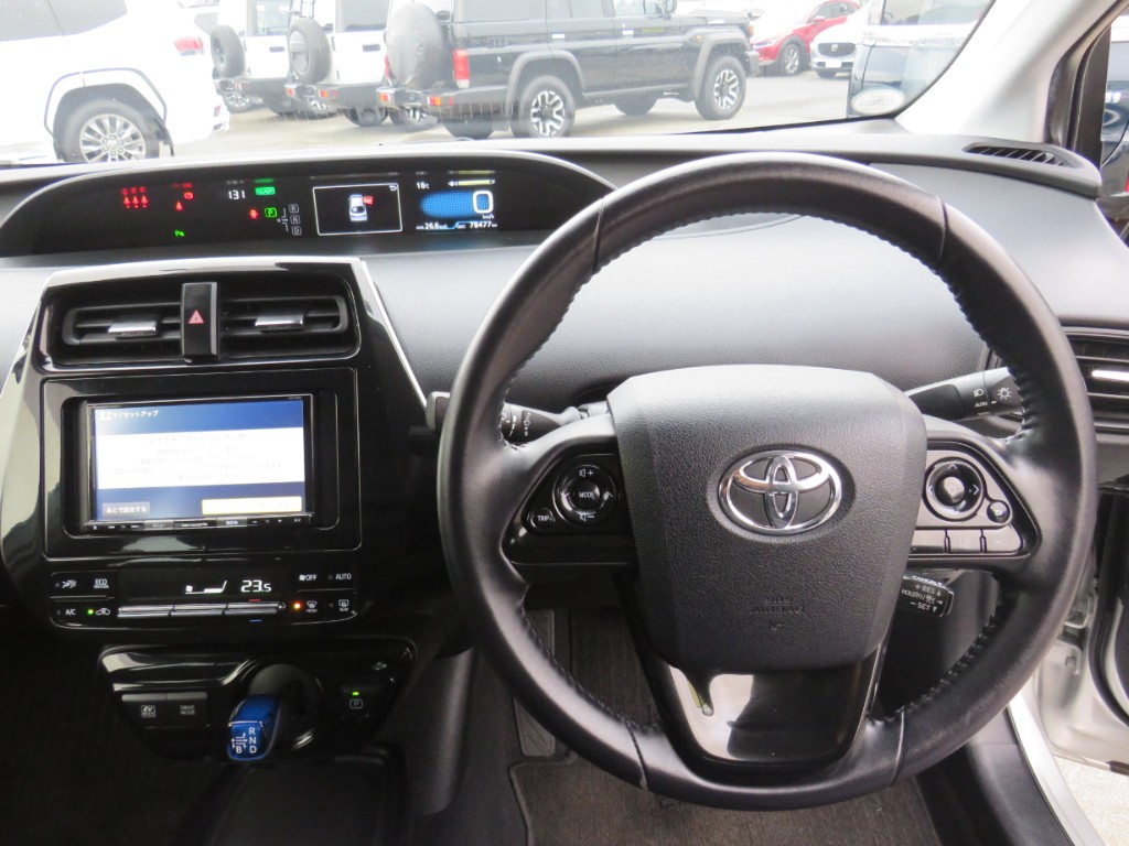 S8108013.jpg