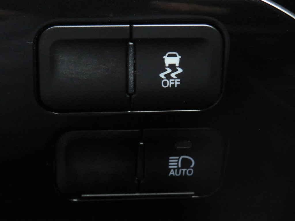 S8108016.jpg