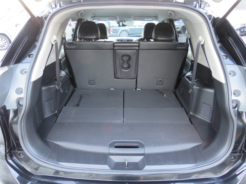 S8108711.jpg