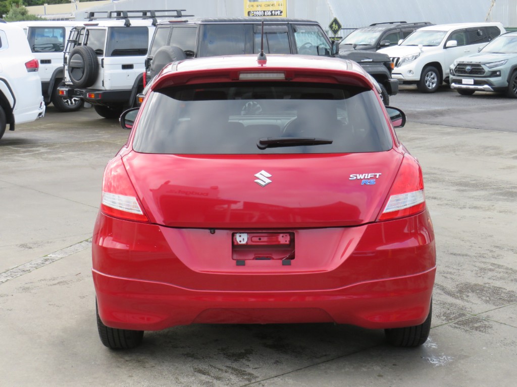 S810886.jpg